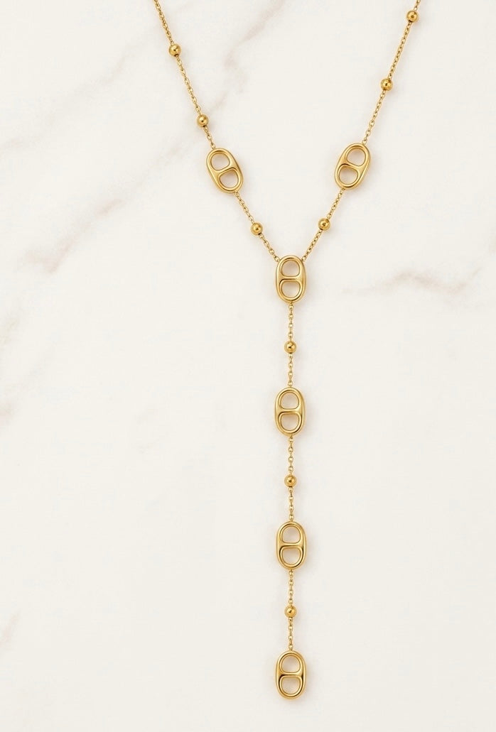 Long necklace with pendant